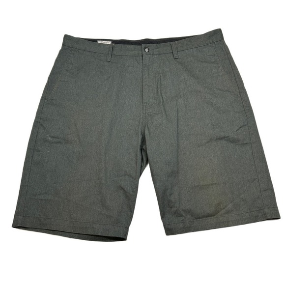 Volcom Hybrid Shorts‎ Mens Size 38 Heathered Grey Casual Walk Shorts - Picture 1 of 8